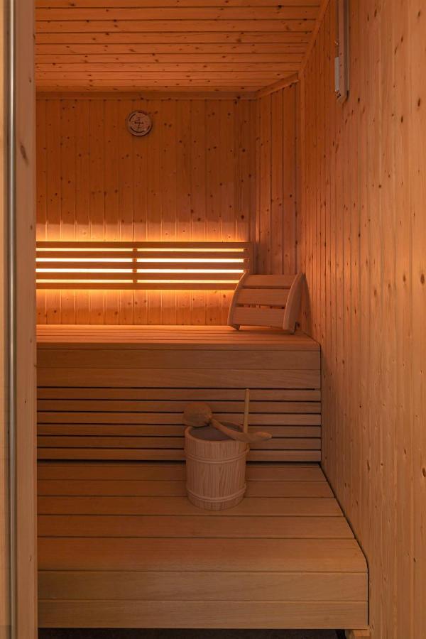 Grimming Lodge By Keyone Tauplitz Ngoại thất bức ảnh